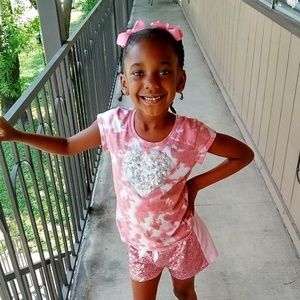 Meet your Posher, Terri